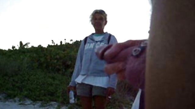 Tara hàn quốc xxx thoát y