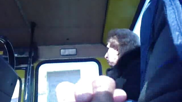 Người Pháp đĩ Madelaine bị trói trong phim xxx hàn quốc không che phòng khách sạn bởi người lạ