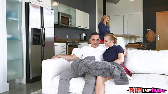 Ngực xx gai han khủng